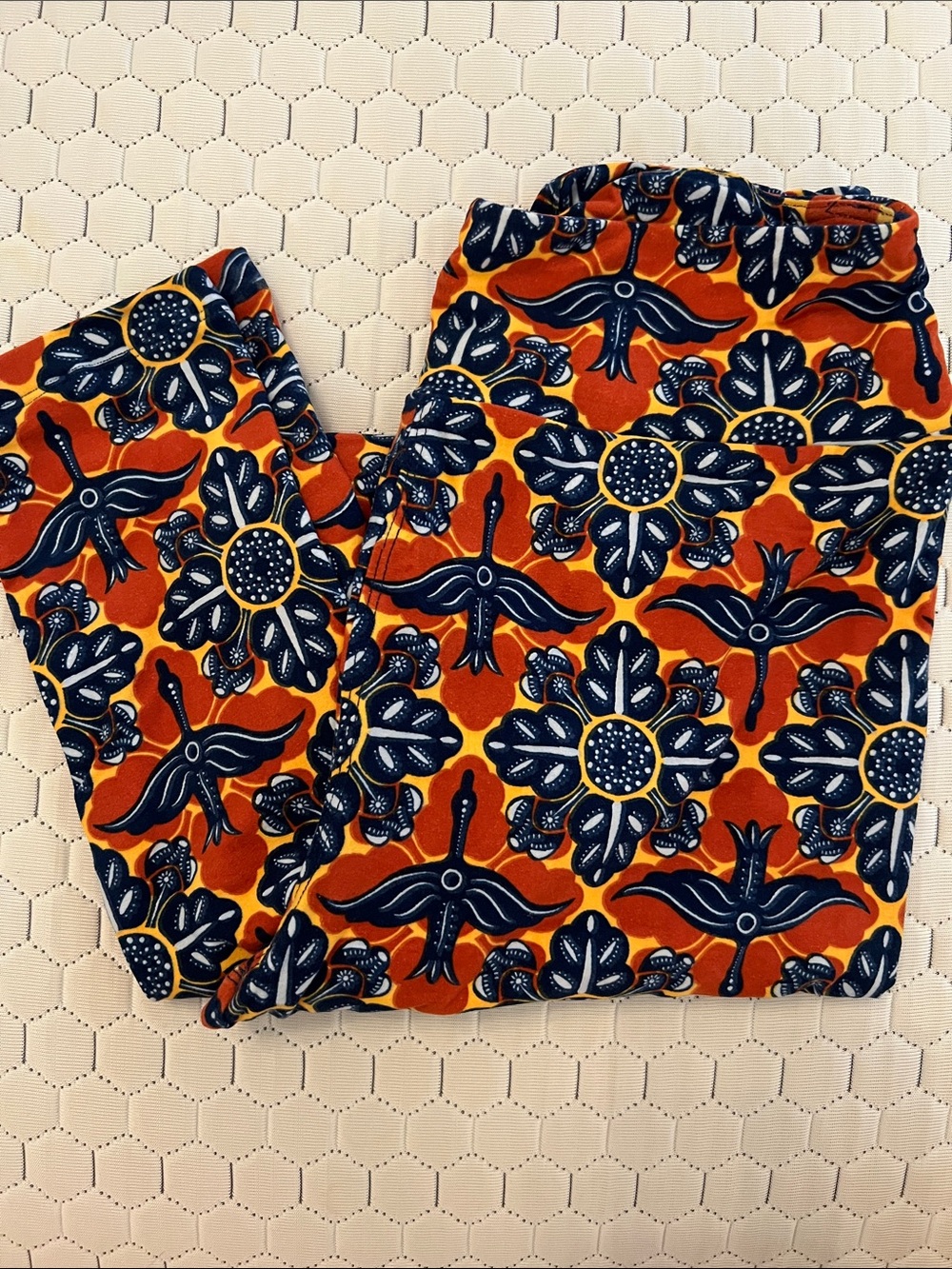 Floral Print Stretch Leggings in Burnt Orange and Navy LulaRoe One Size